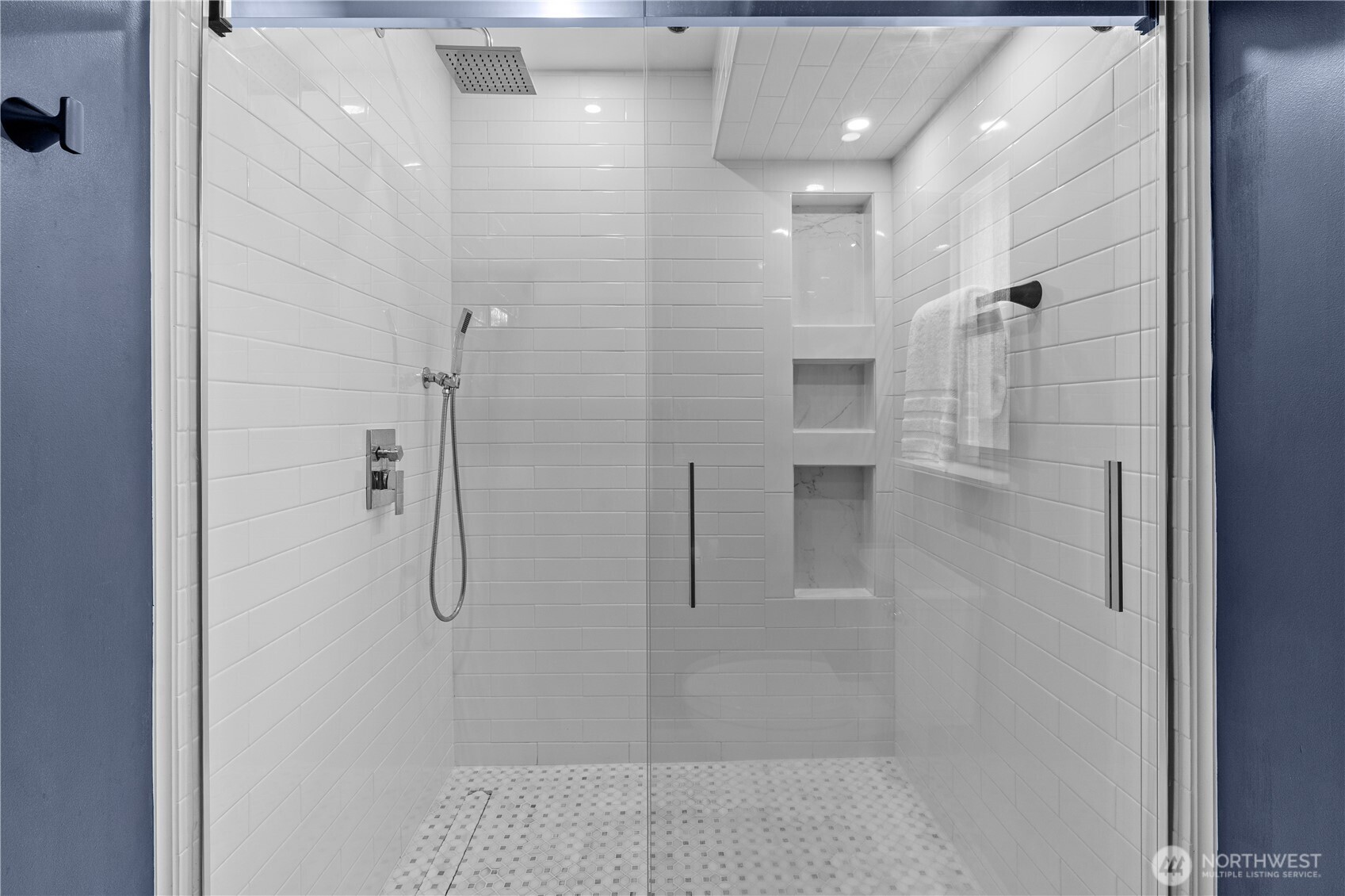 15910 42nd Avenue Ct Property Photo 13