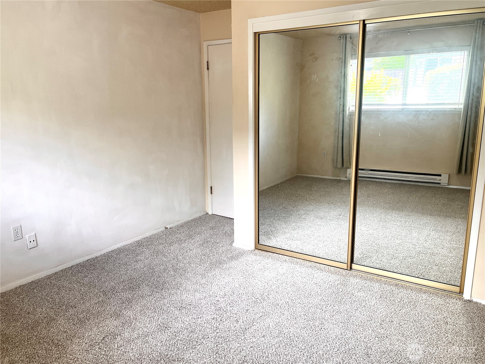 1020 S 230th Street A303 Property Photo 28