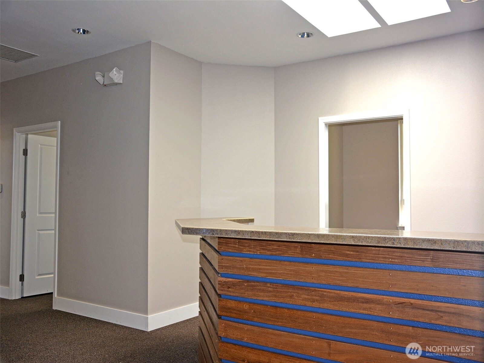 576 N Fifth Avenue Property Photo 10