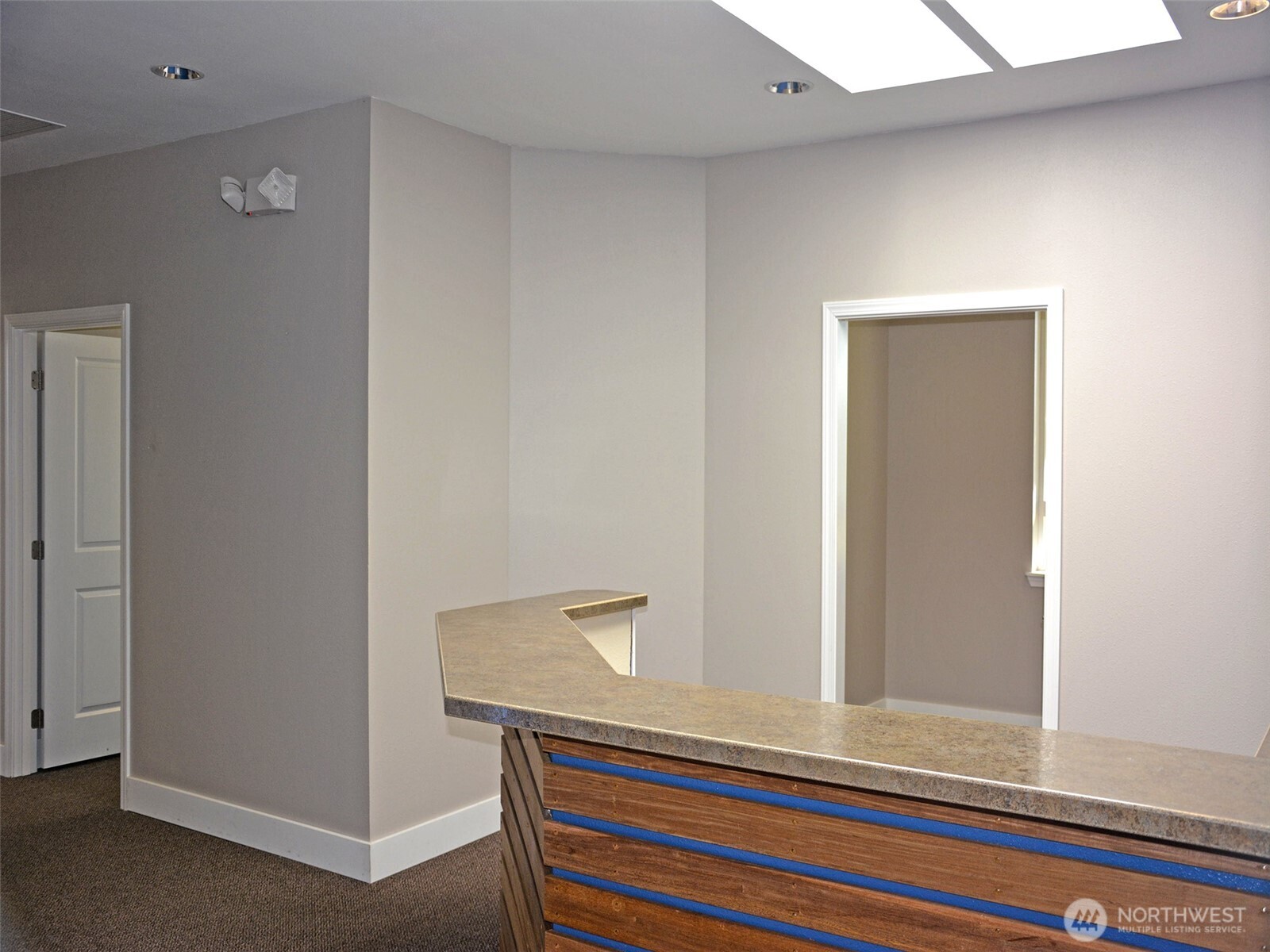 576 N Fifth Avenue Property Photo 11