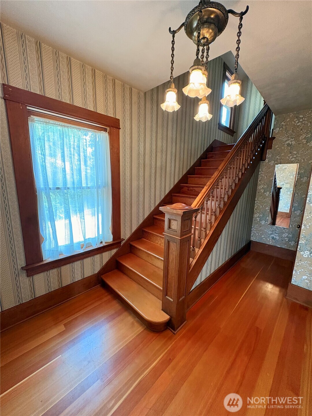 1127 Fern Avenue Property Photo 11