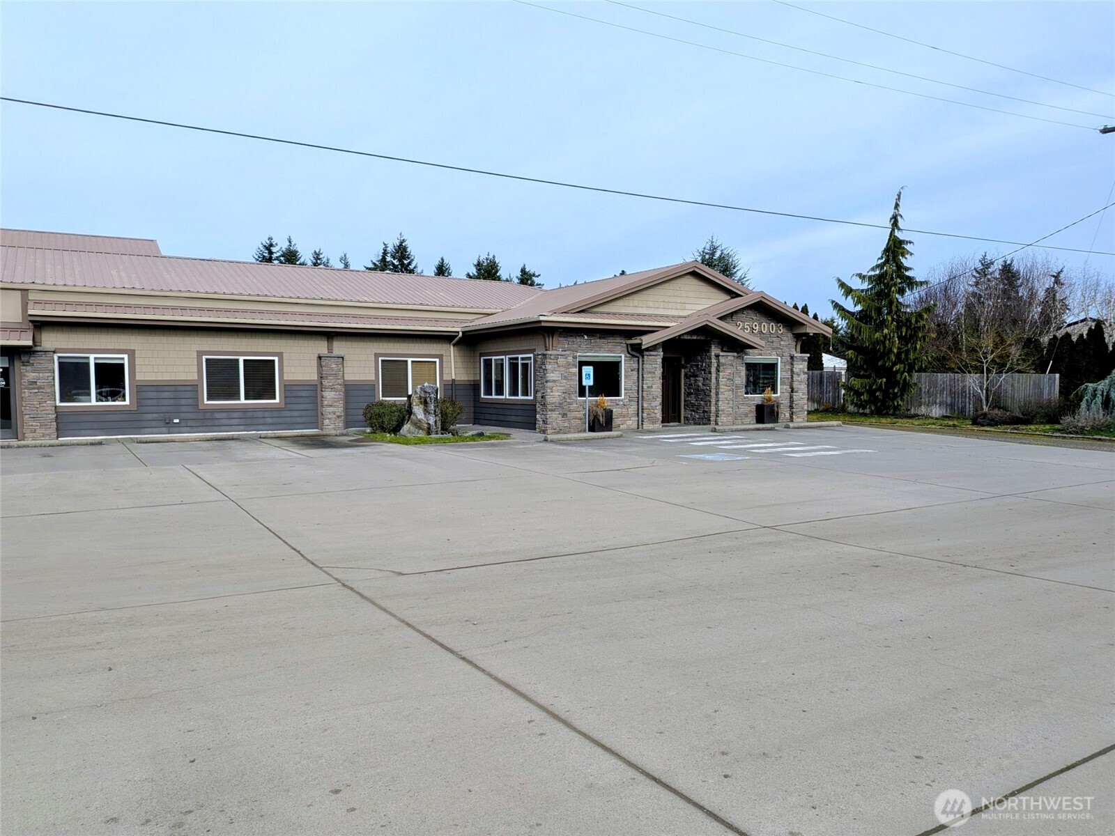 259003 Hwy 101 B Property Photo 4