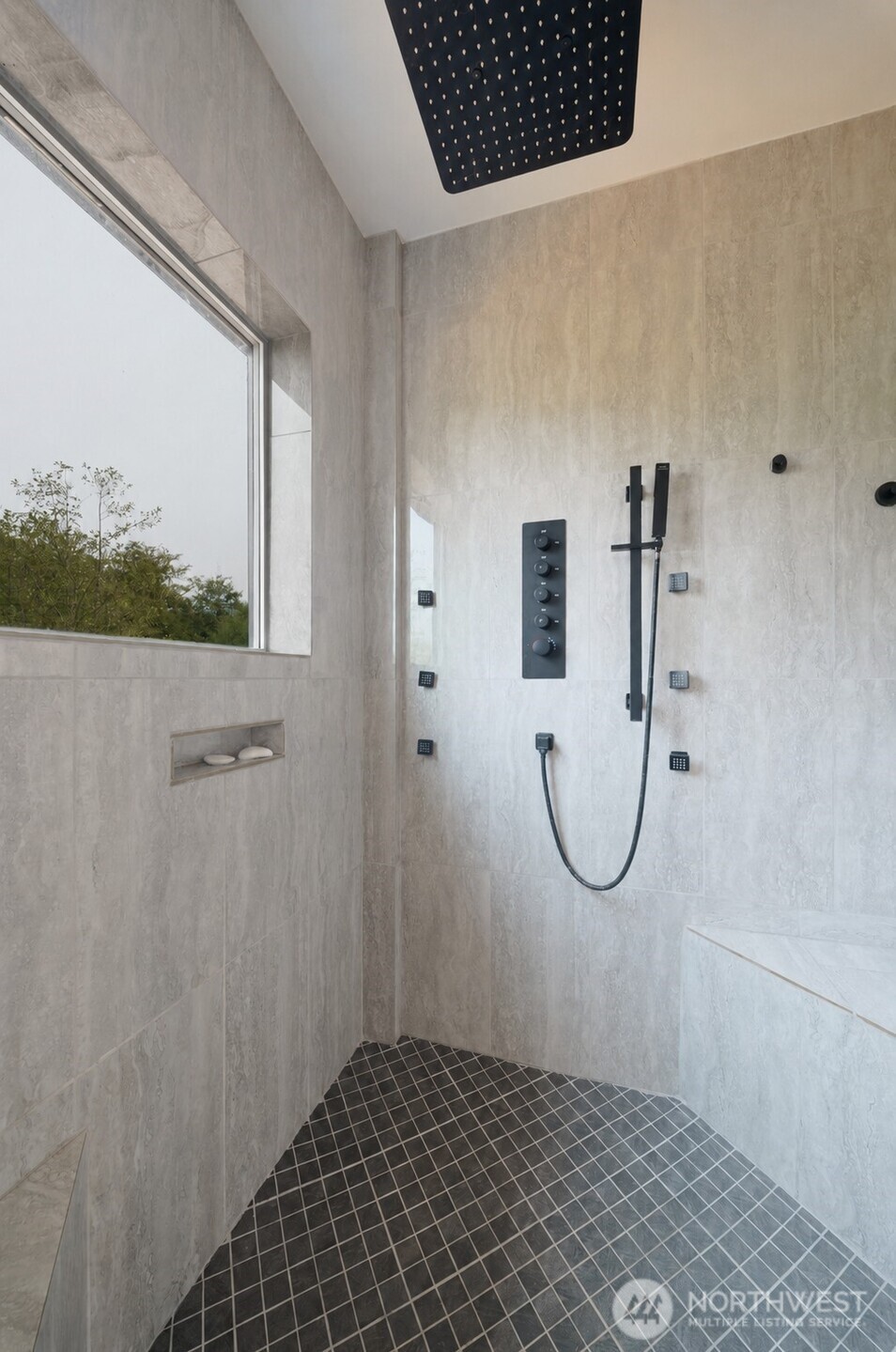 22257 Grip Road Property Photo 32