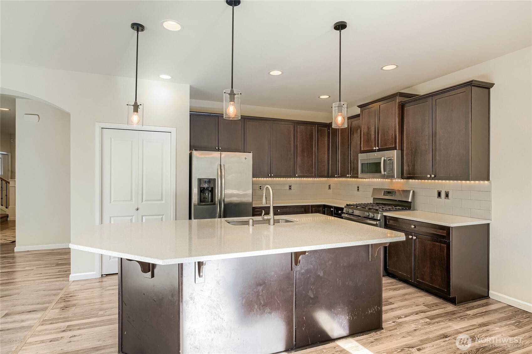 3220 S 281st Place Property Photo 12