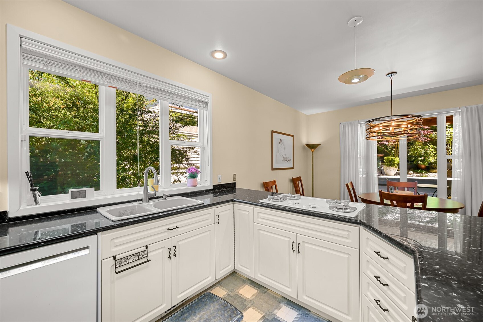 1005 11th Street Property Photo 23