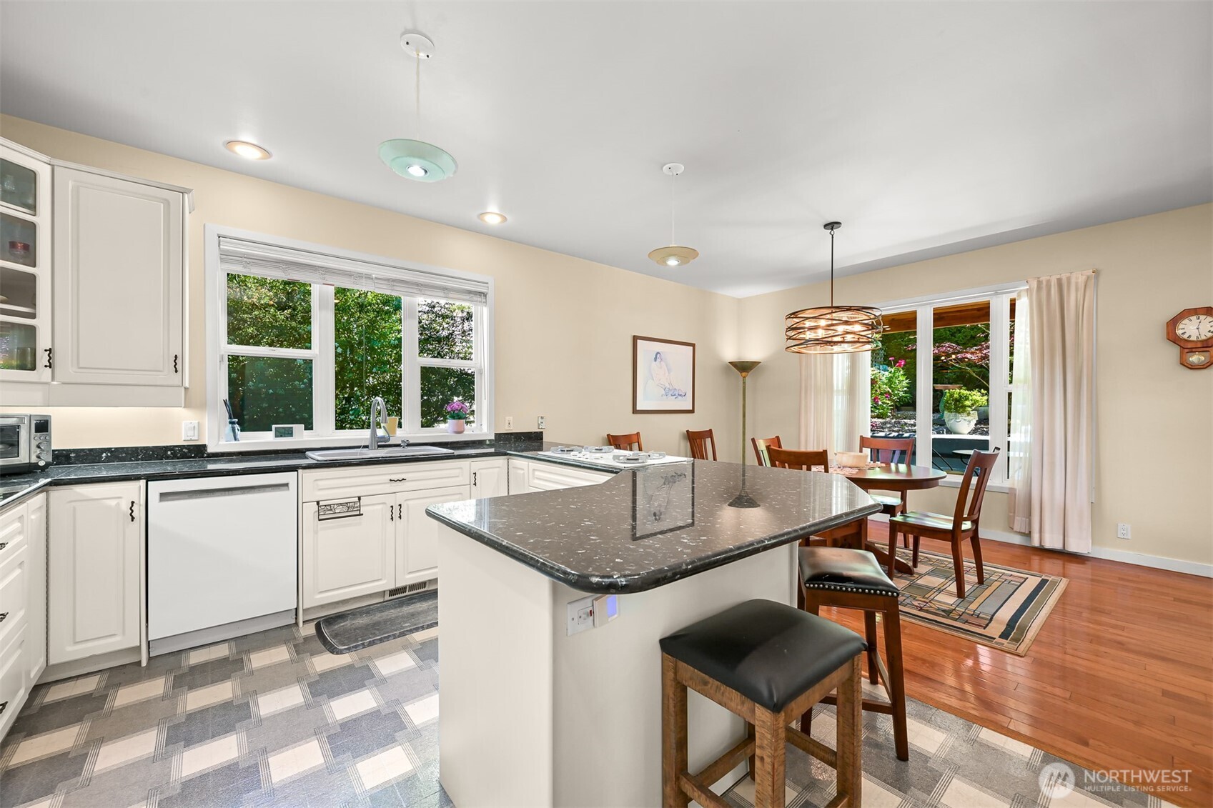 1005 11th Street Property Photo 24