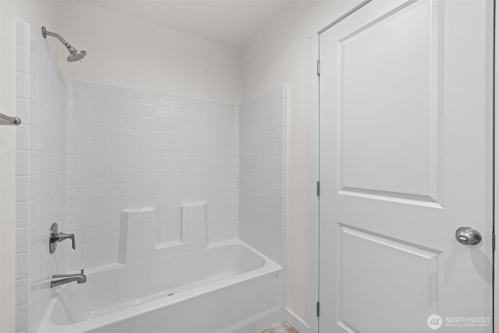 693 S Alder Lane Property Photo 19