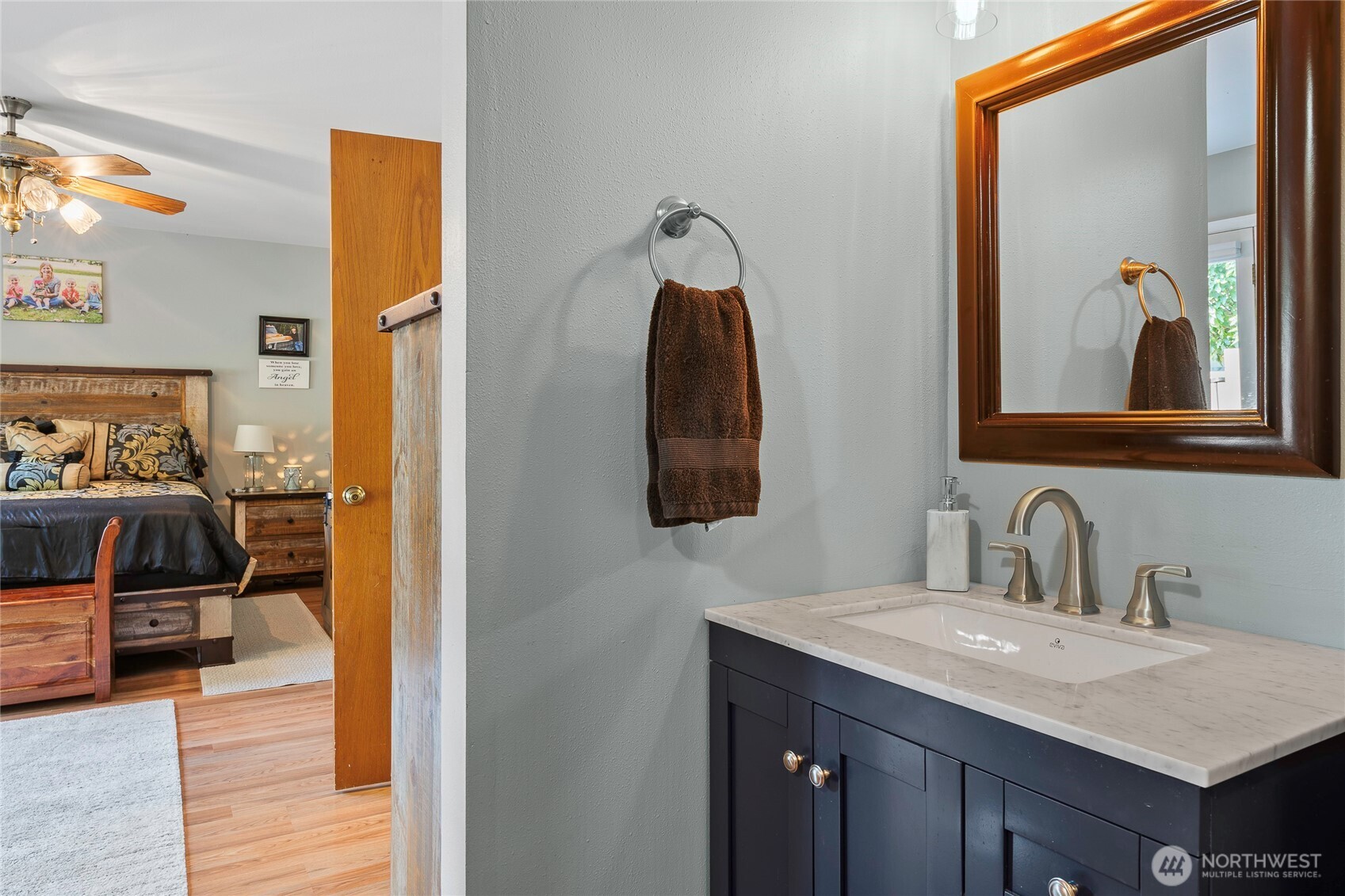 1111 Grover St. 1b Property Photo 20