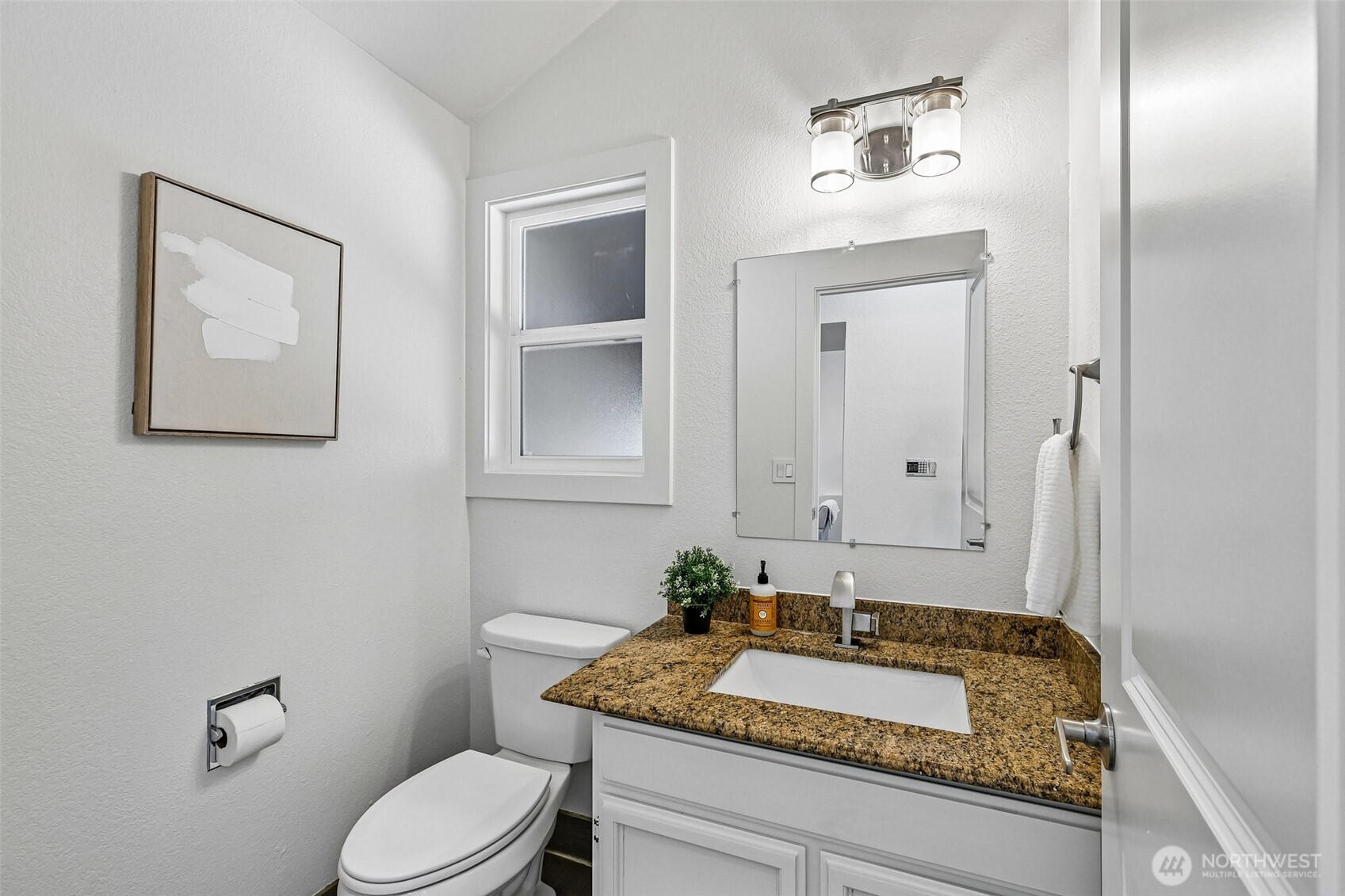 5231 Ne 193rd Place Property Photo 11