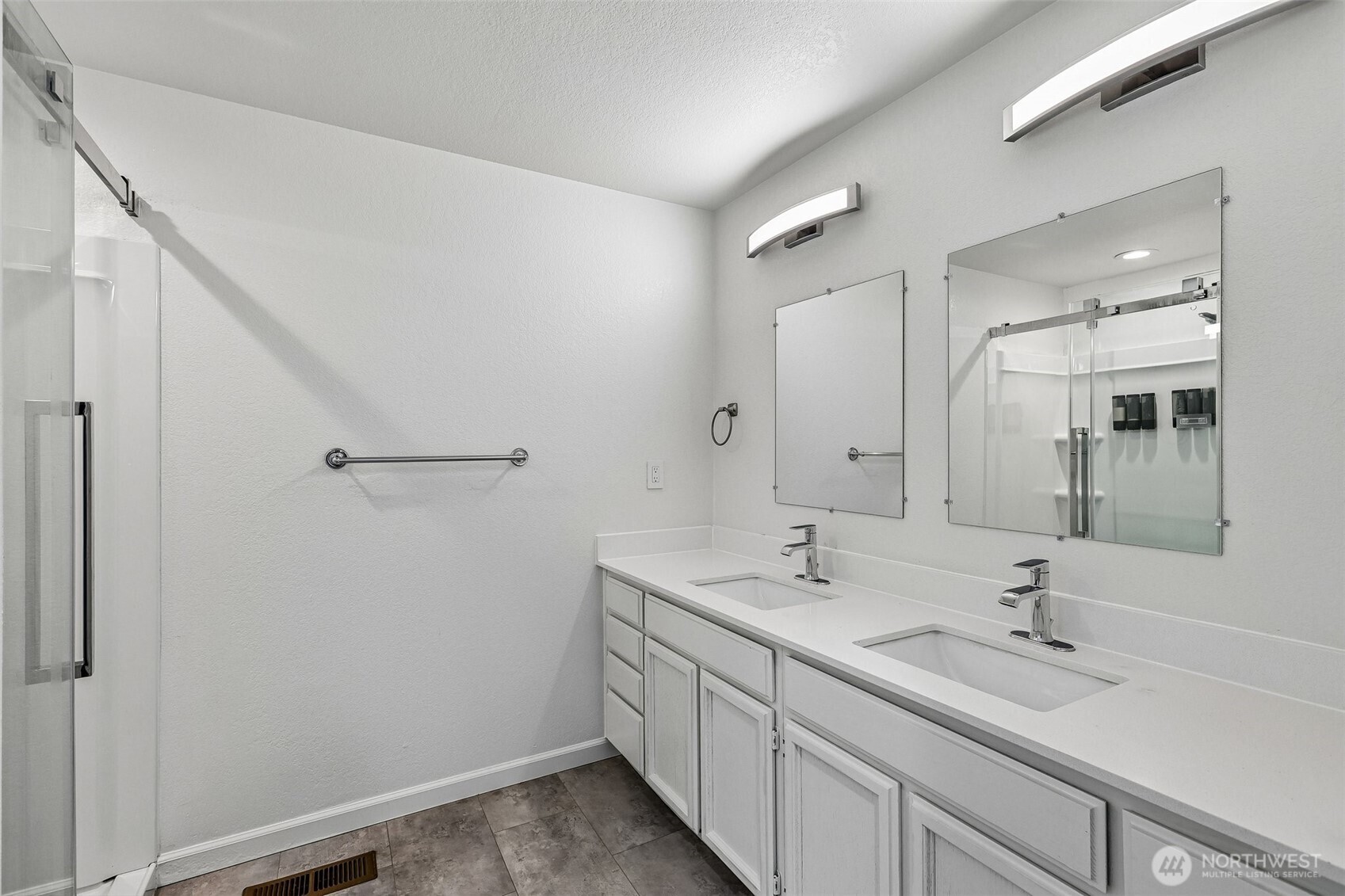 5231 Ne 193rd Place Property Photo 15
