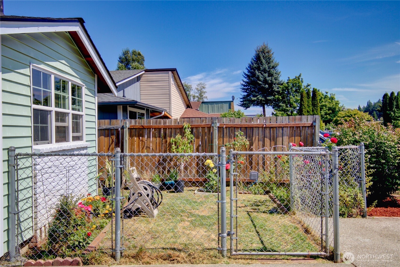 5219 101st Place Property Photo 37