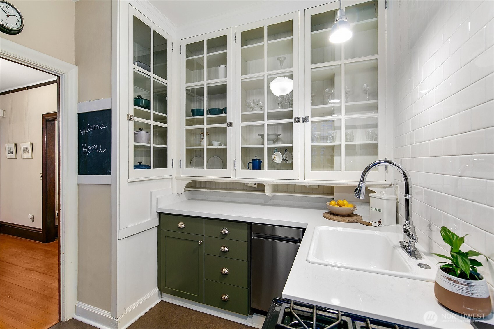 125 Warren Avenue J Property Photo 10