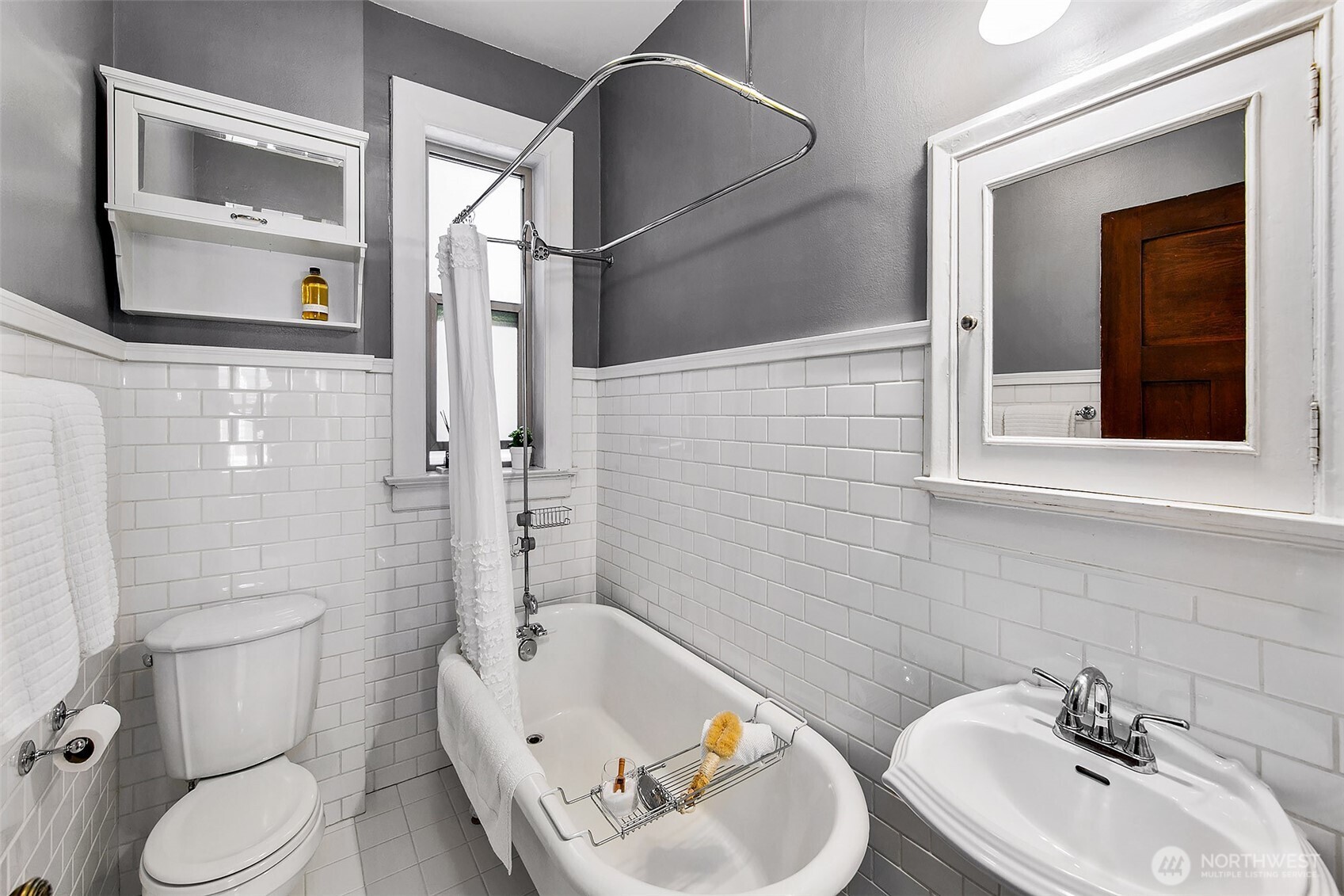125 Warren Avenue J Property Photo 21