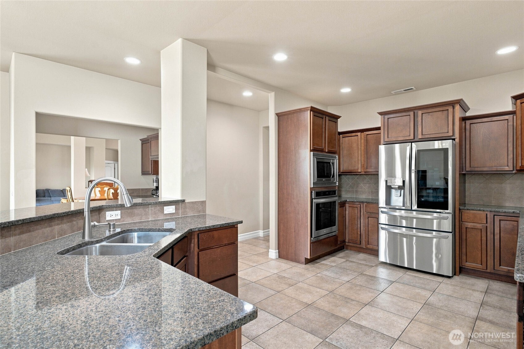 8071 Dune Lake Road Property Photo 8