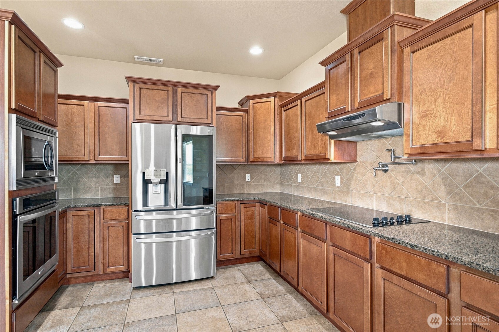 8071 Dune Lake Road Property Photo 9