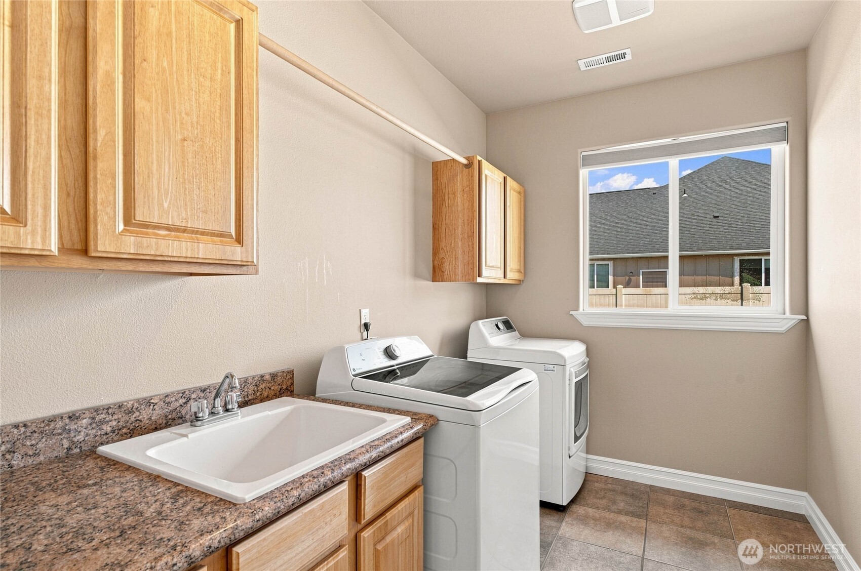 8071 Dune Lake Road Property Photo 14