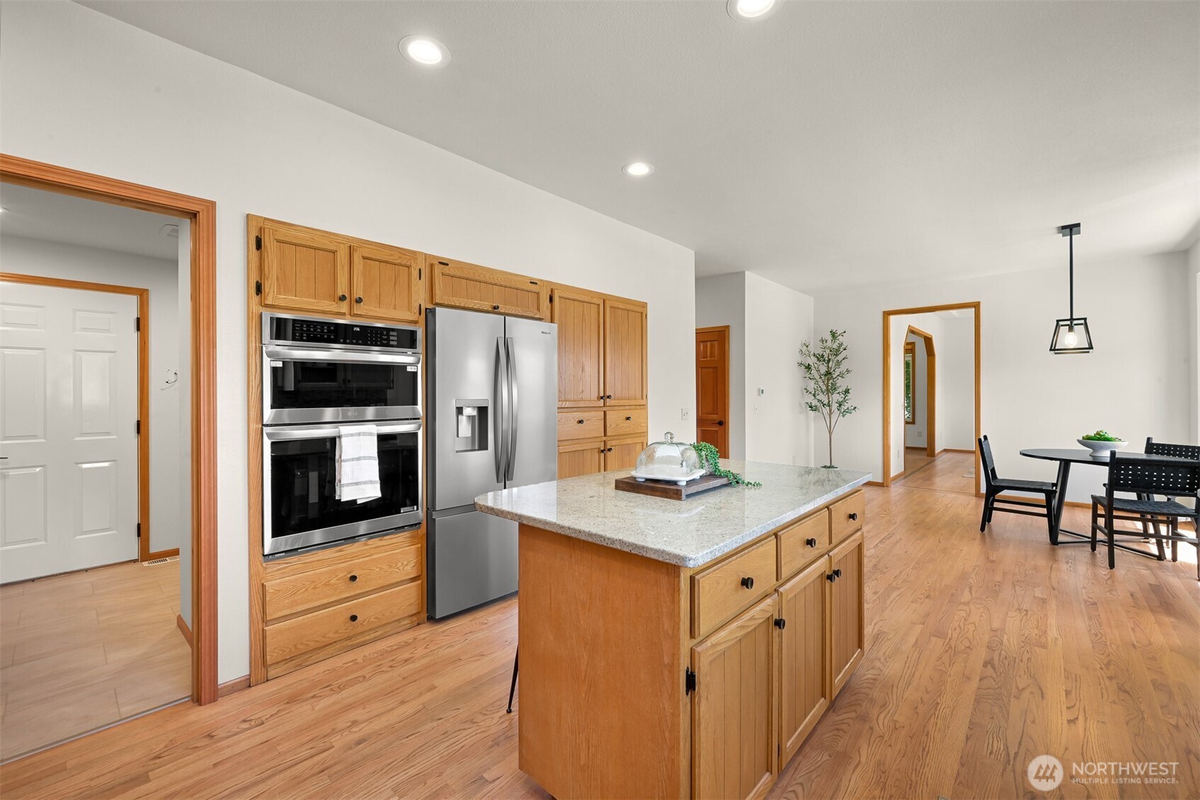 5887 Bay Pine Court Property Photo 17