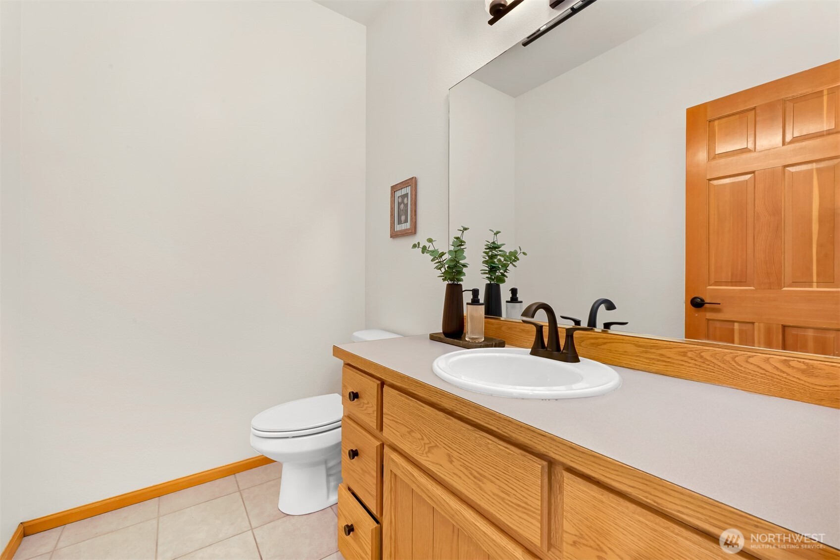 5887 Bay Pine Court Property Photo 28