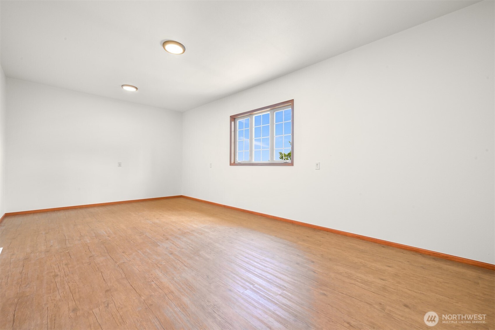 5887 Bay Pine Court Property Photo 34