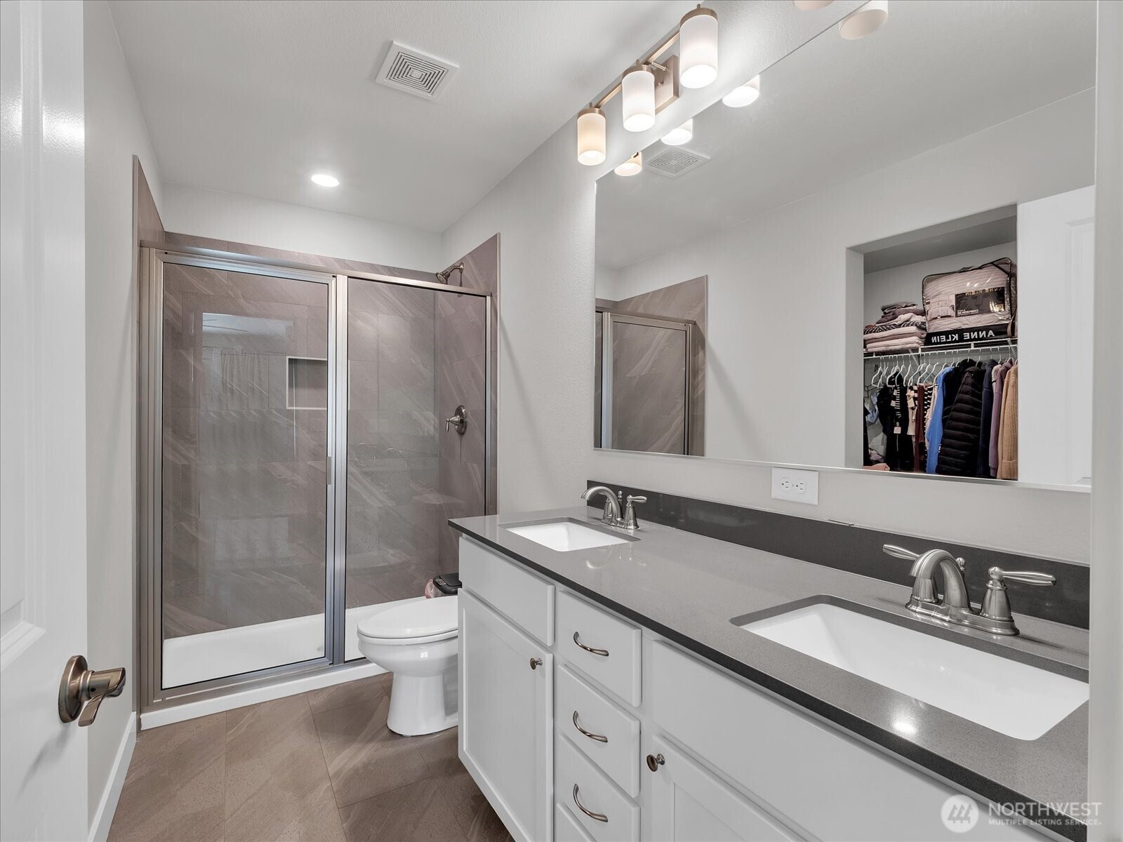 8311 Gilman Way Property Photo 16