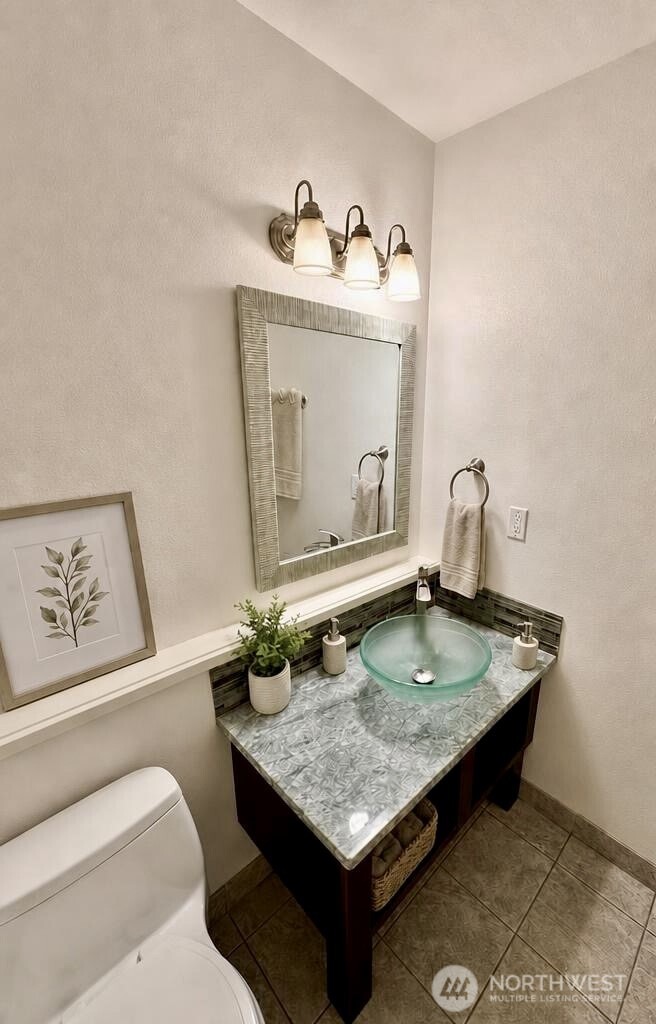 15944 Ne Lemolo Shore Drive Property Photo 22