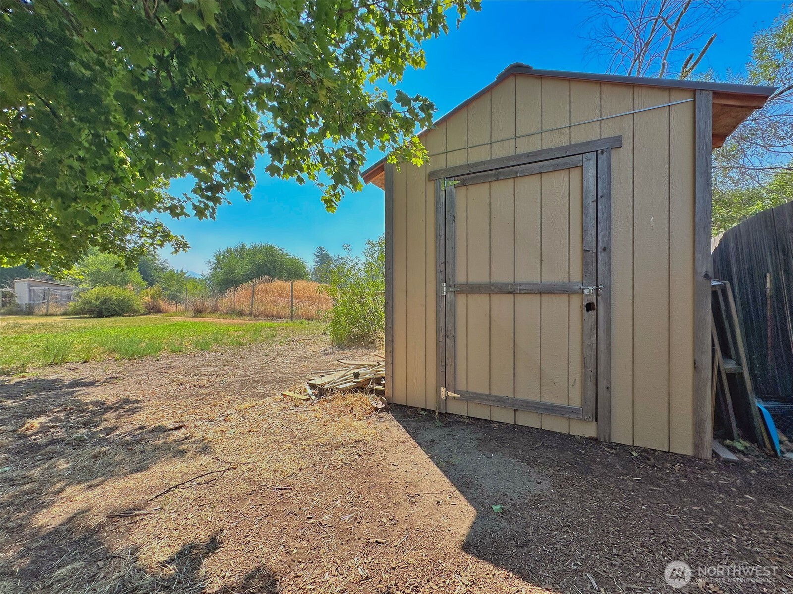 1211 Hughes Lane Property Photo 28