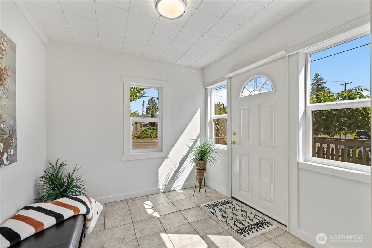 402 W Galena Street Property Photo 6