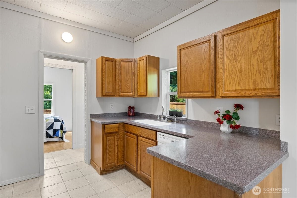 402 W Galena Street Property Photo 18