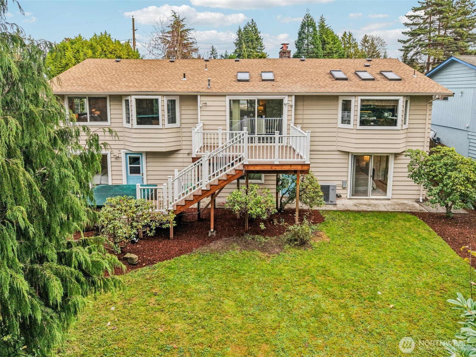 5733 155th Avenue Property Photo 1