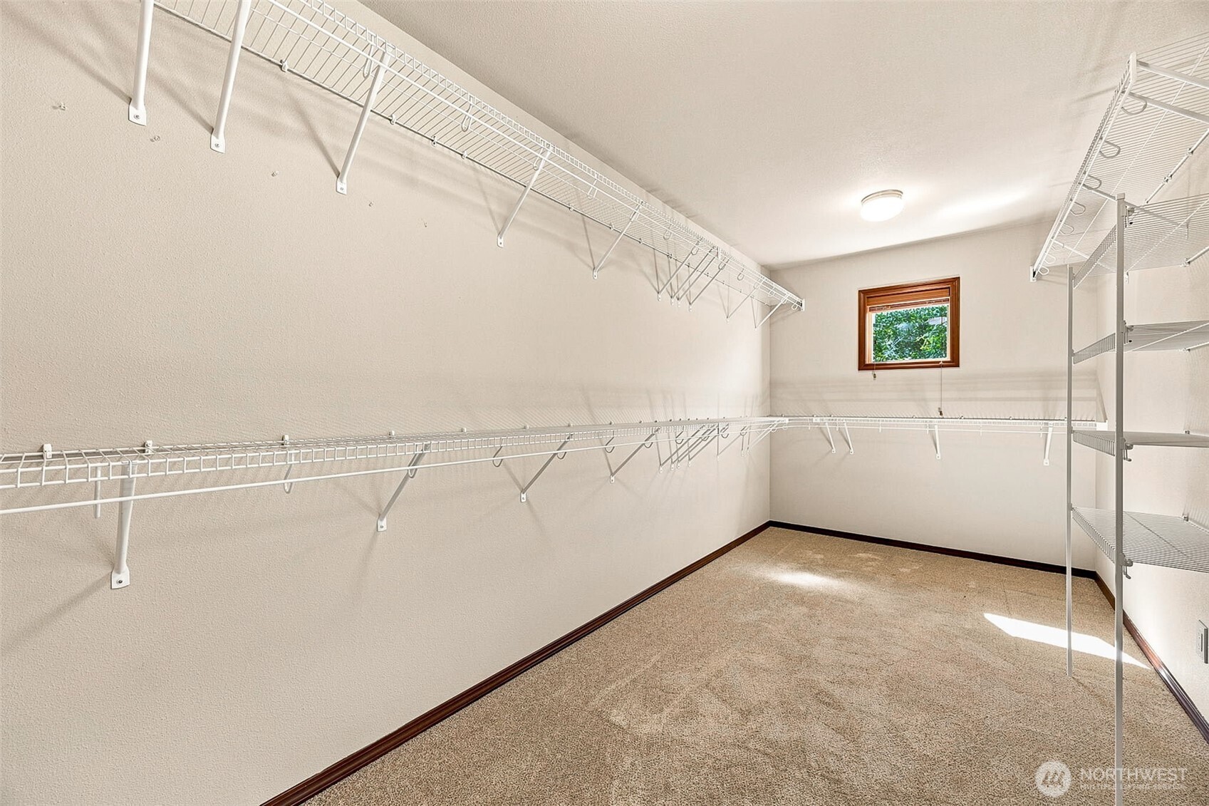 17700 82nd Drive Property Photo 23