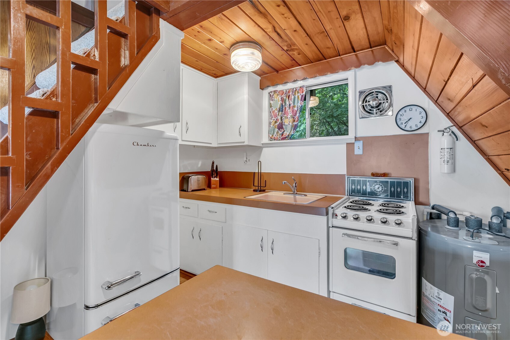640 E Rauschert Road Property Photo 17