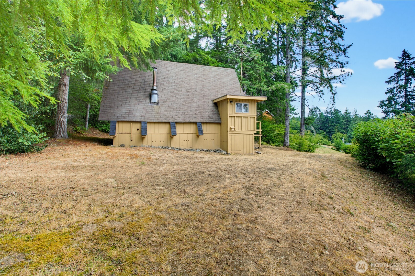 640 E Rauschert Road Property Photo 28