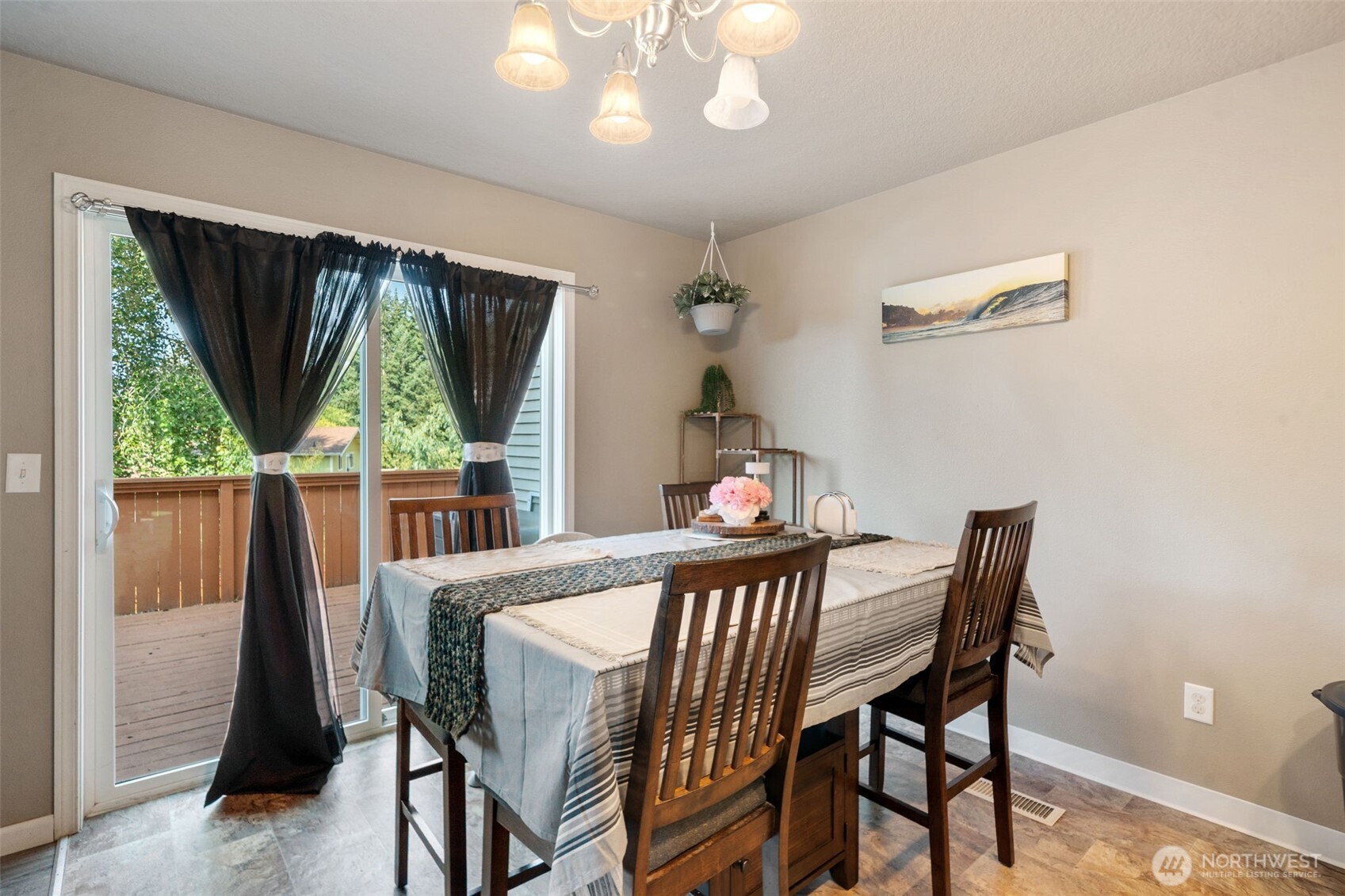 3319 Bali Street Property Photo 9