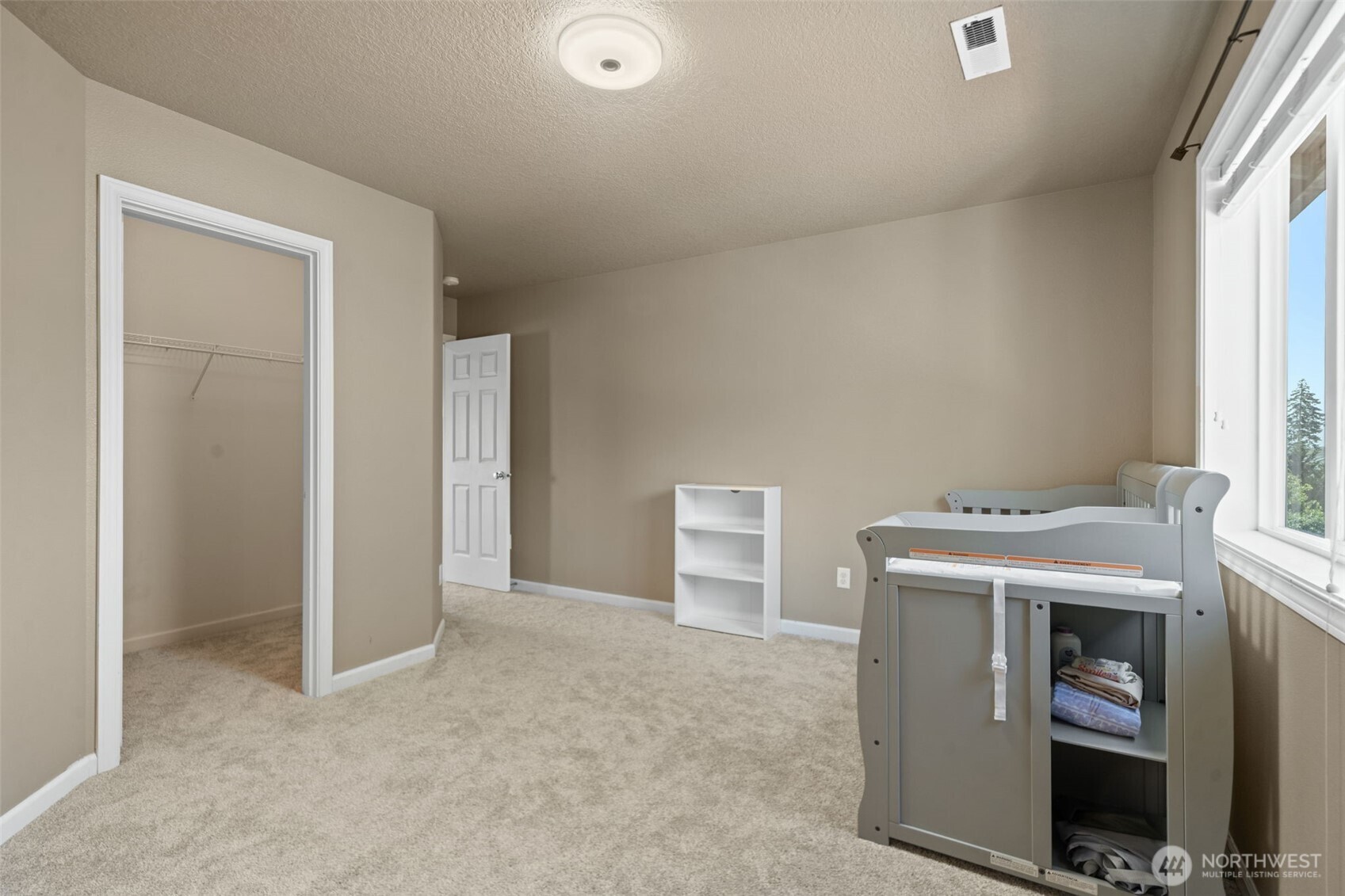 3319 Bali Street Property Photo 25