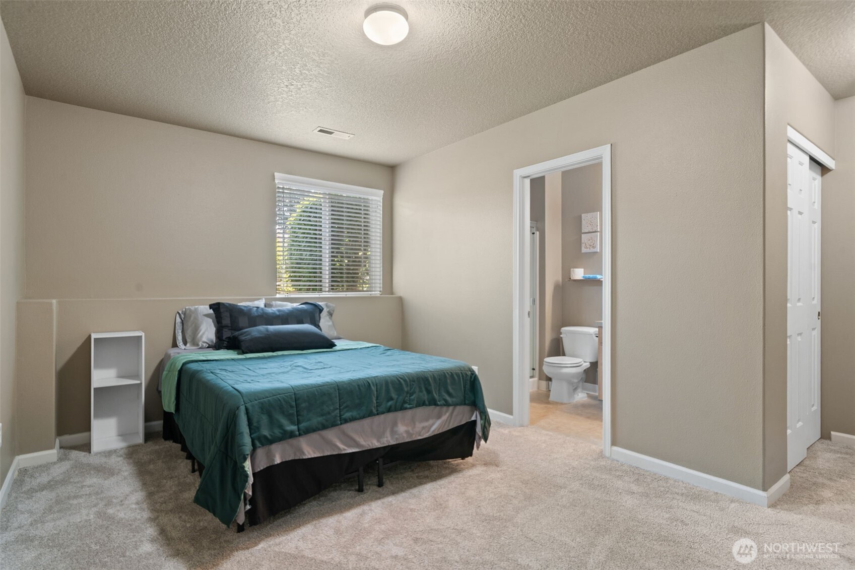 3319 Bali Street Property Photo 27