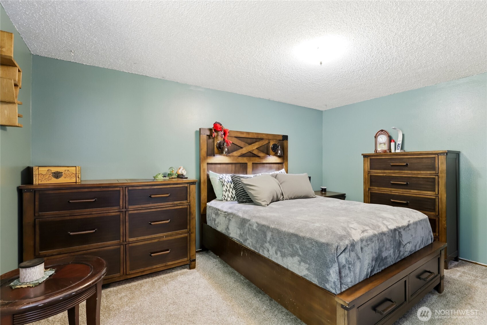 2422 Hennessy Lane Property Photo 14