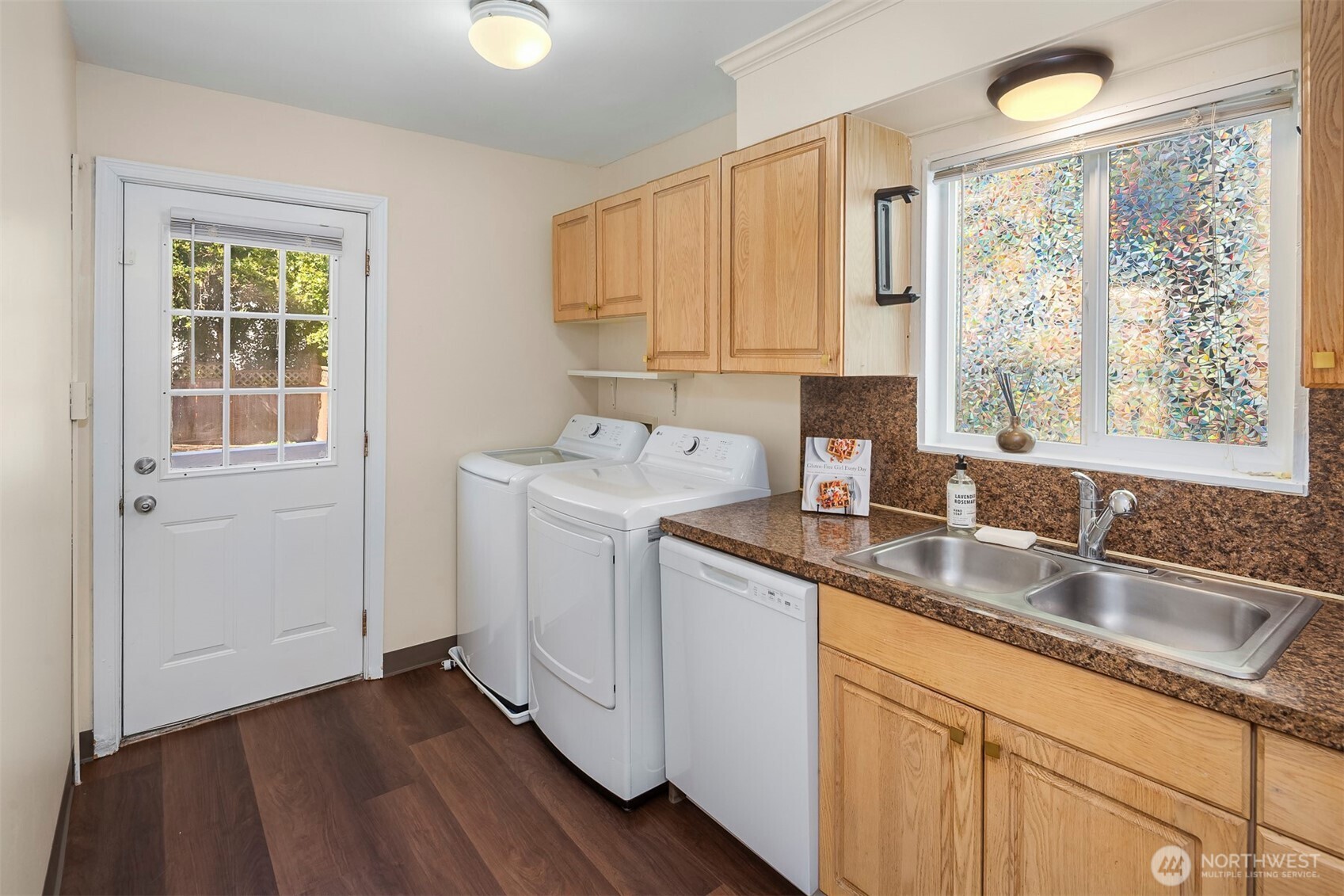 332 Ne 50th Street Property Photo 8