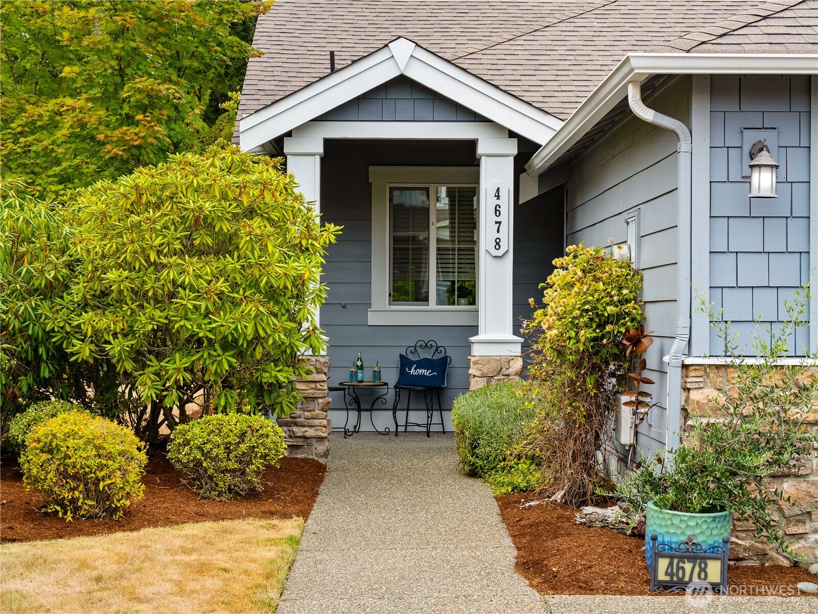 4678 Strathmore Circle Property Photo 3
