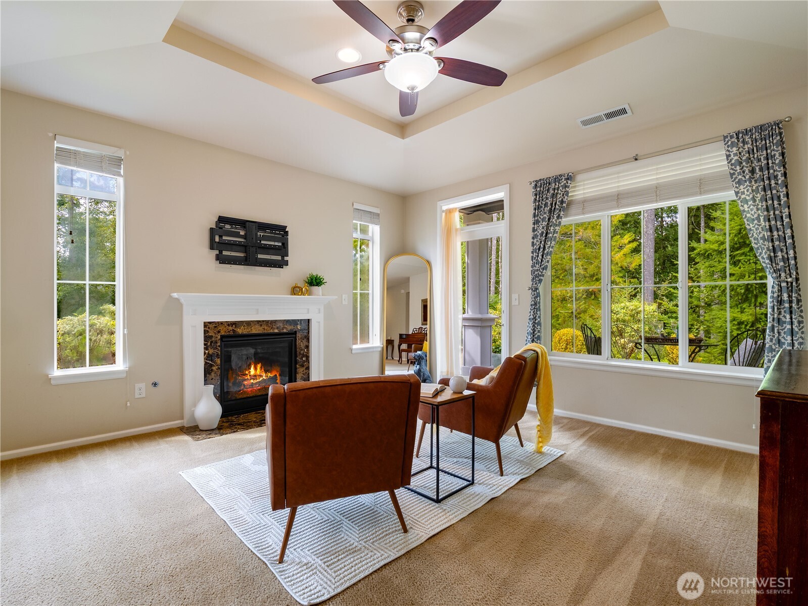 4678 Strathmore Circle Property Photo 10