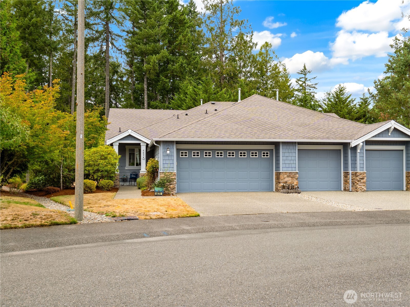 4678 Strathmore Circle Property Photo 34