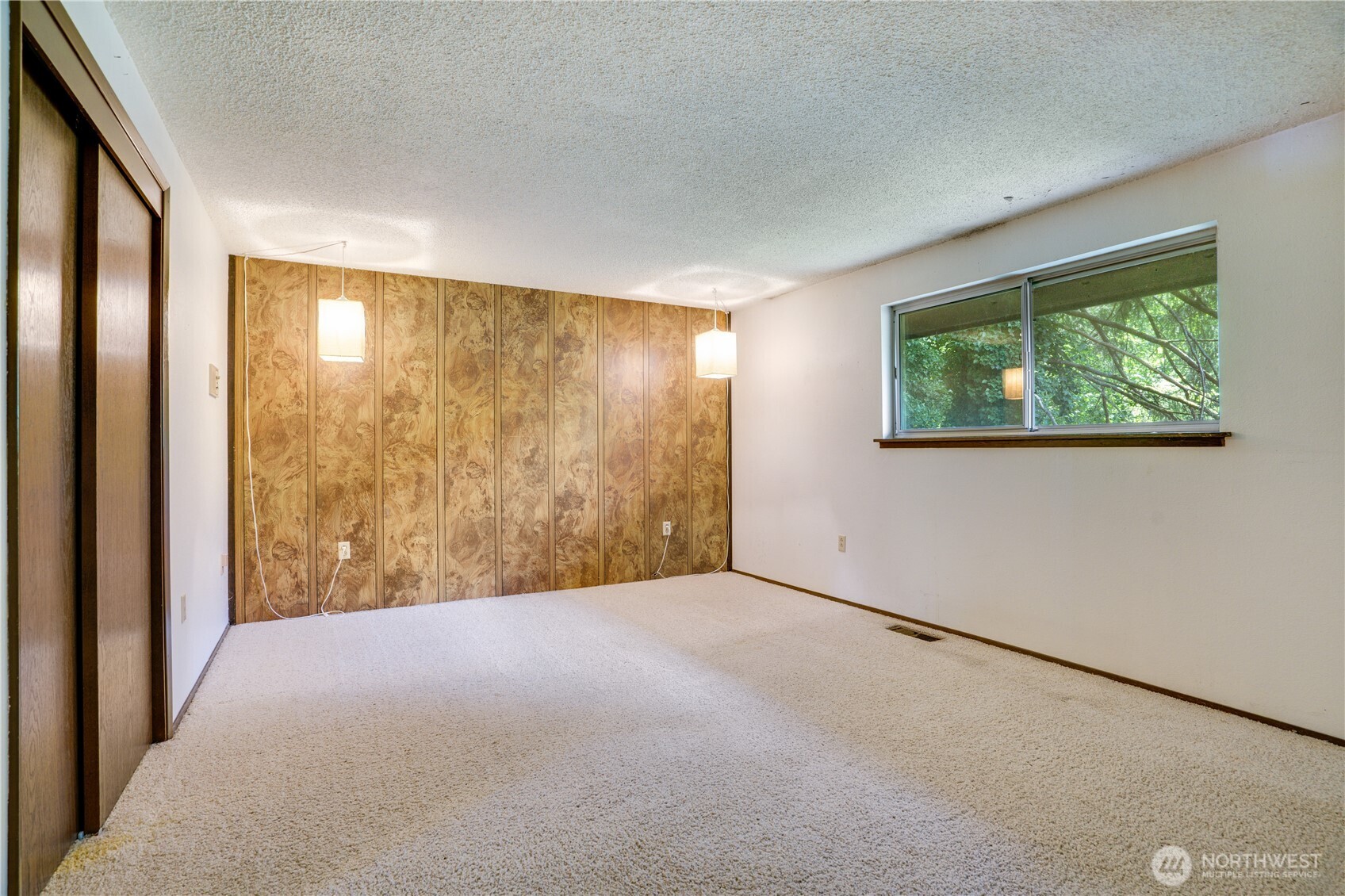 2118 80th Street Property Photo 16