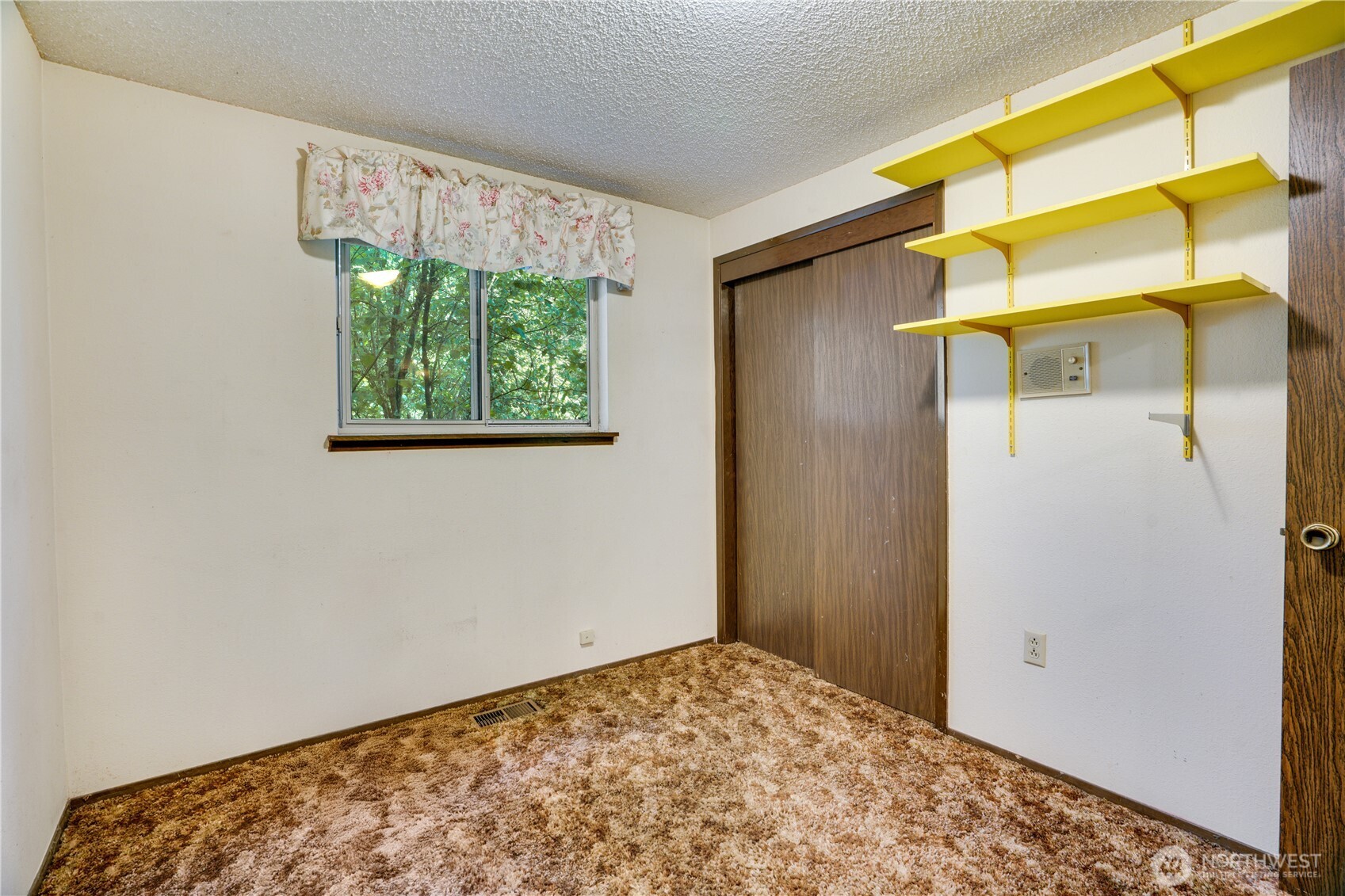 2118 80th Street Property Photo 19