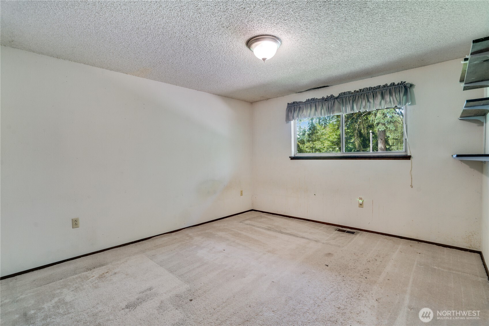 2118 80th Street Property Photo 21