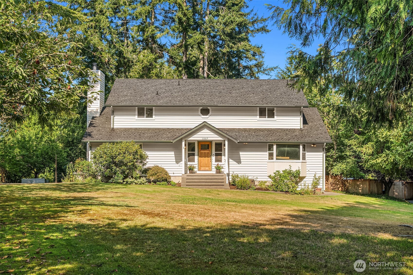 11517 Tyler Place Property Photo 2