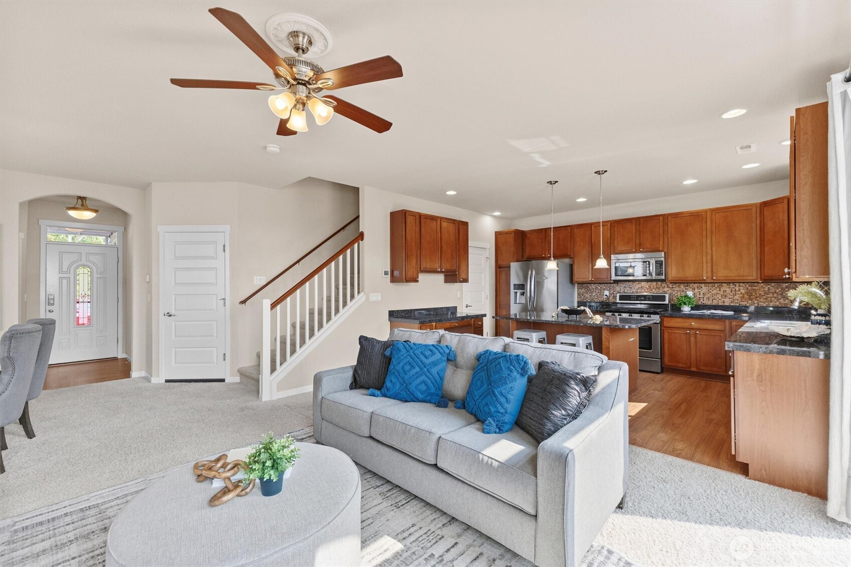 1008 81st Drive Property Photo 12