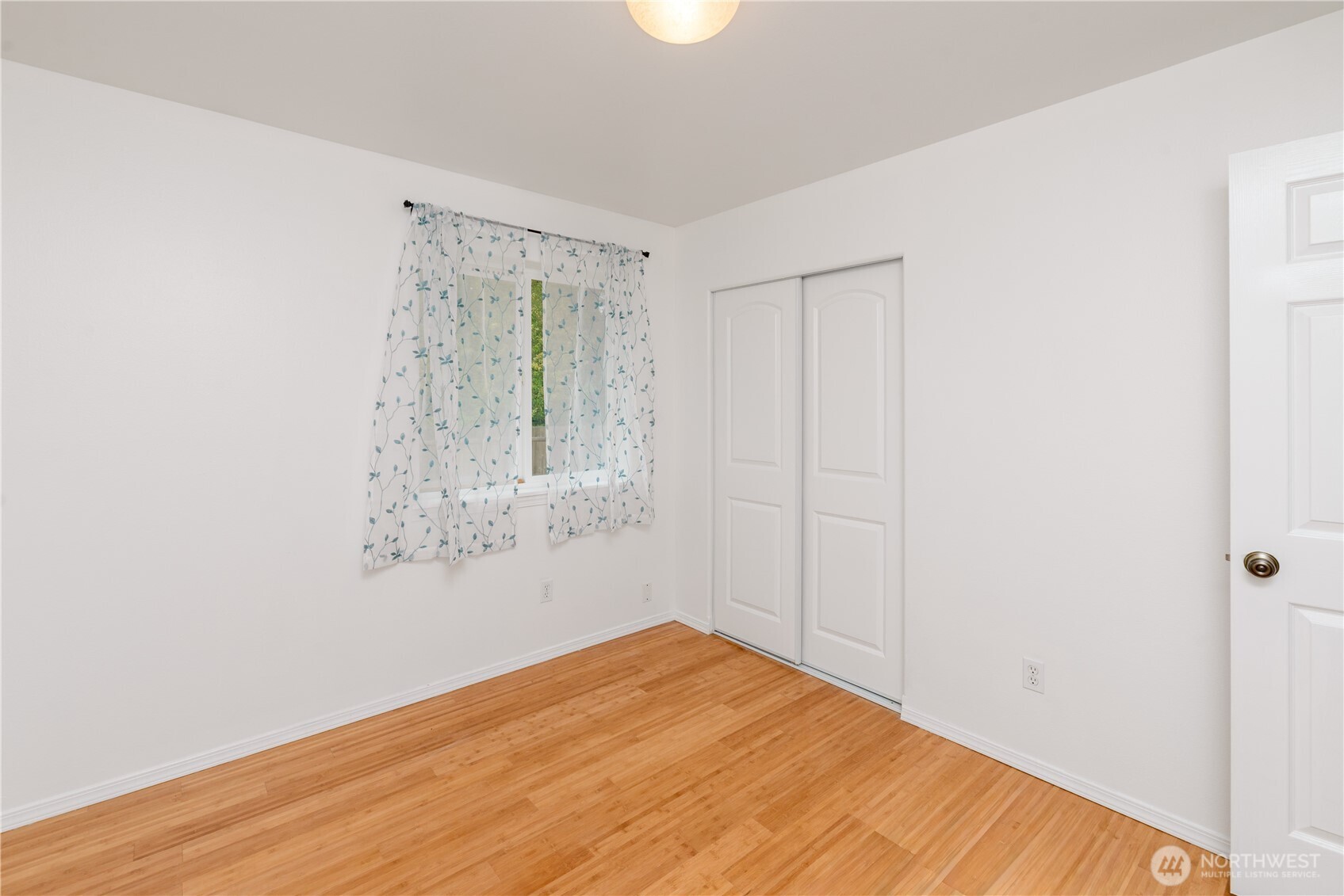 2419 Arbutus Ln Property Photo 22