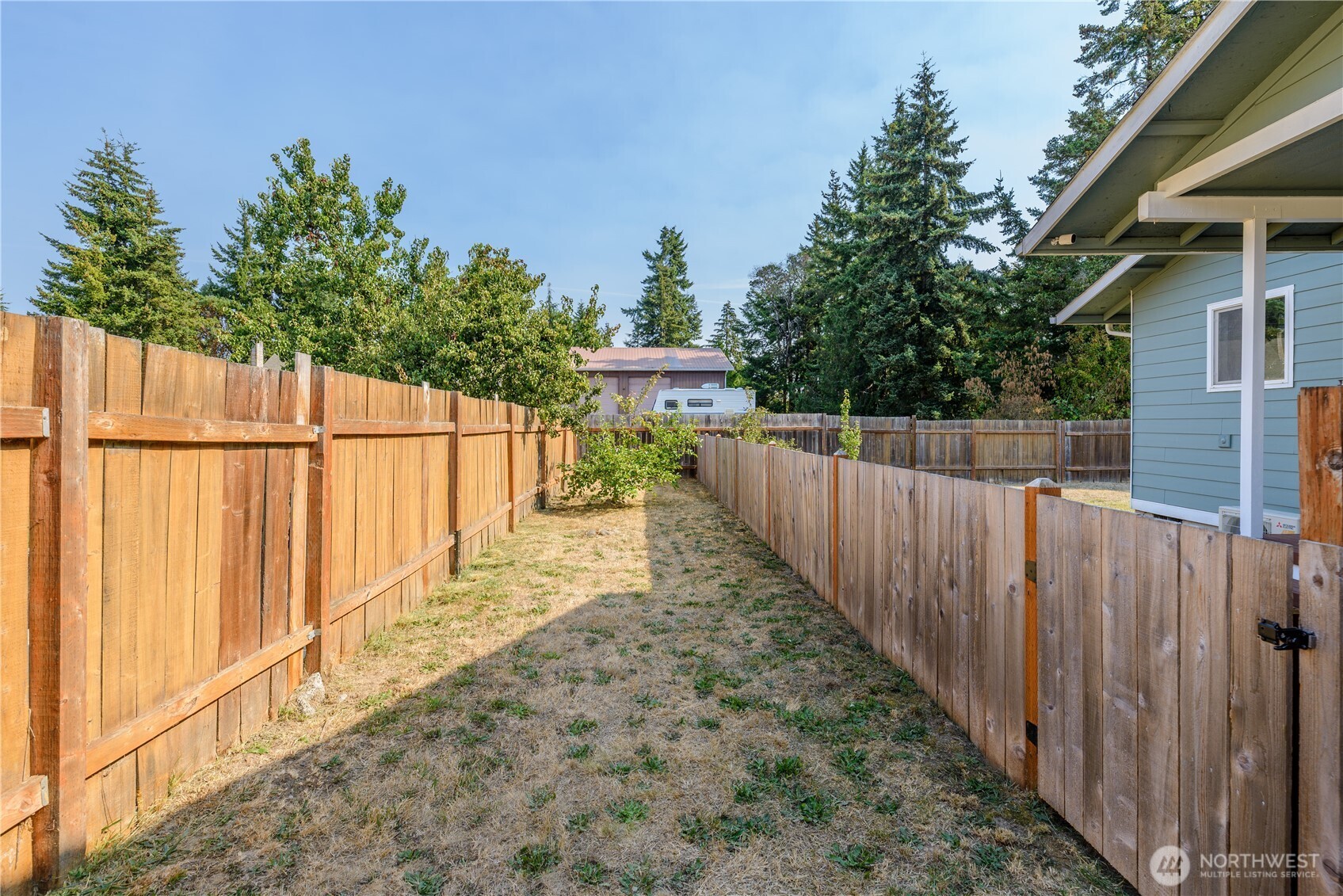 2419 Arbutus Ln Property Photo 36