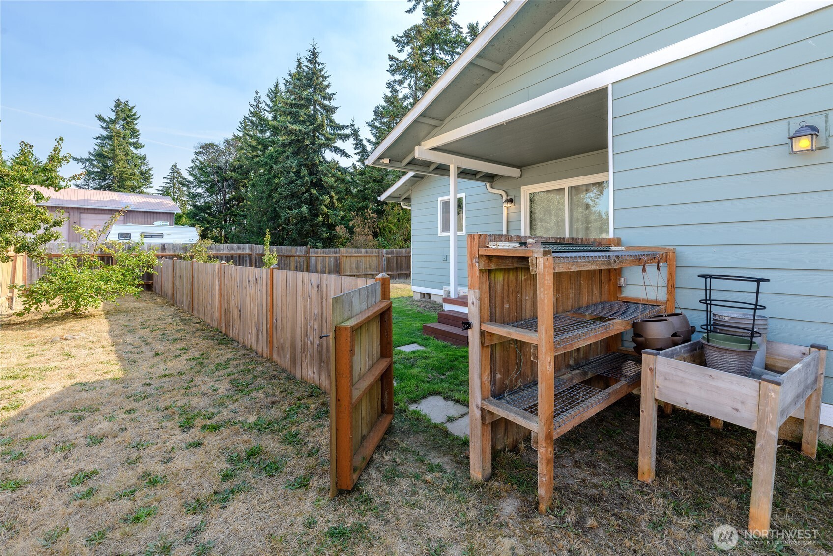 2419 Arbutus Ln Property Photo 37