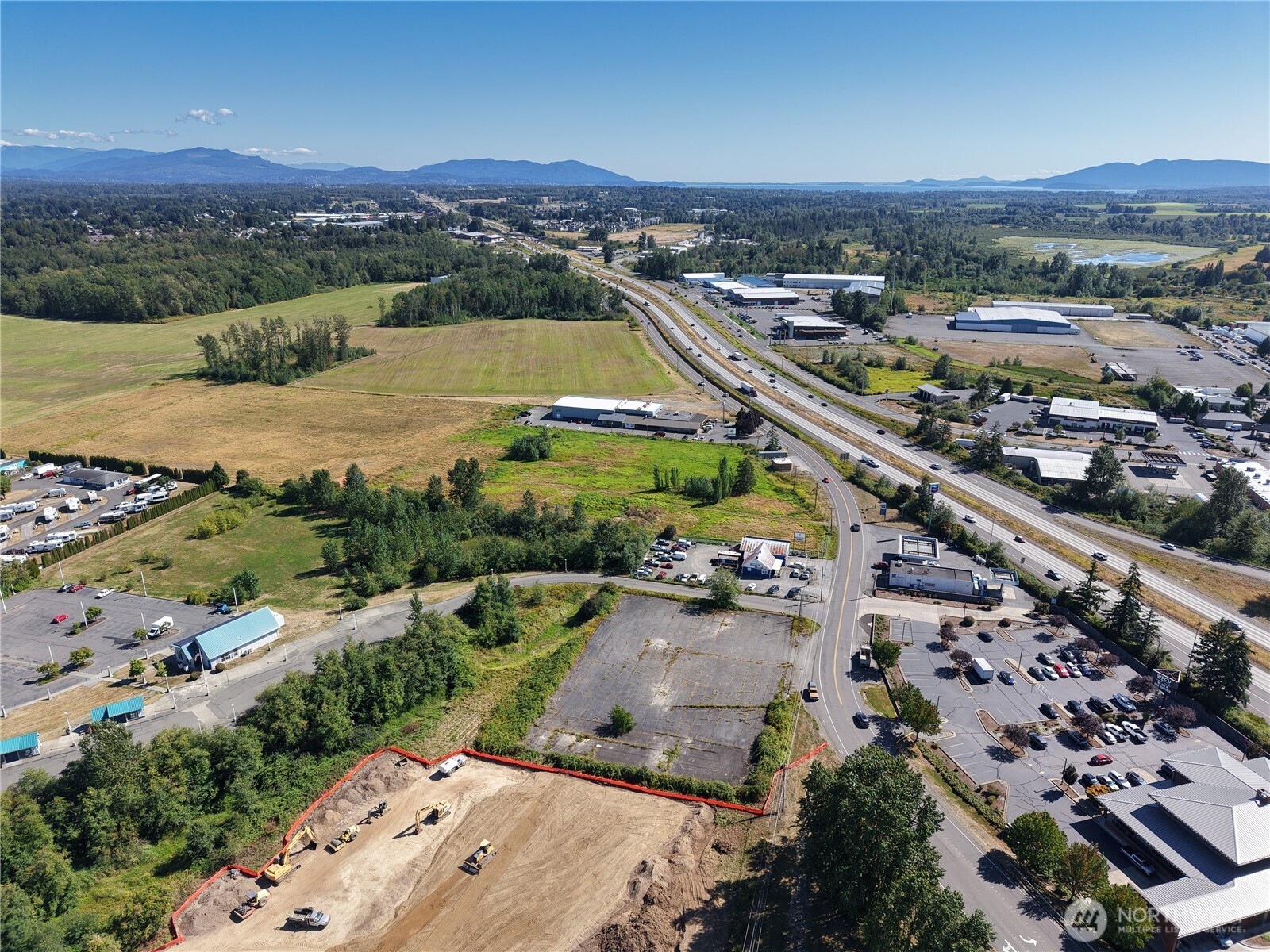 5644 Barrett Road Property Photo 4
