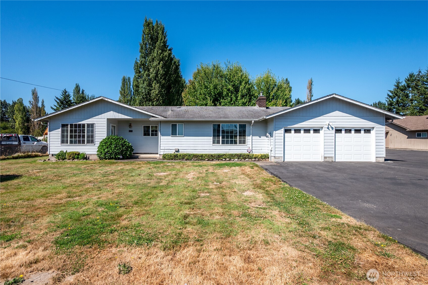 1425 33rd Avenue Property Photo 2